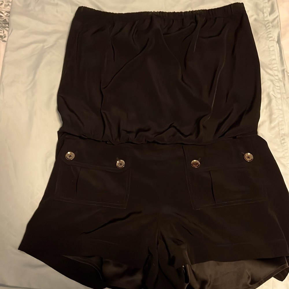 Black tube top romper shorts size 10 fits like an 8/10